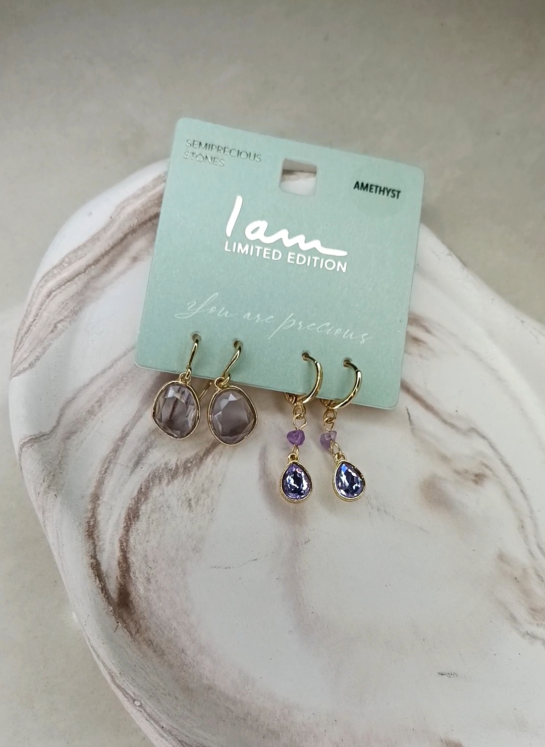 گوشواره i am و سنگ آمیتیس